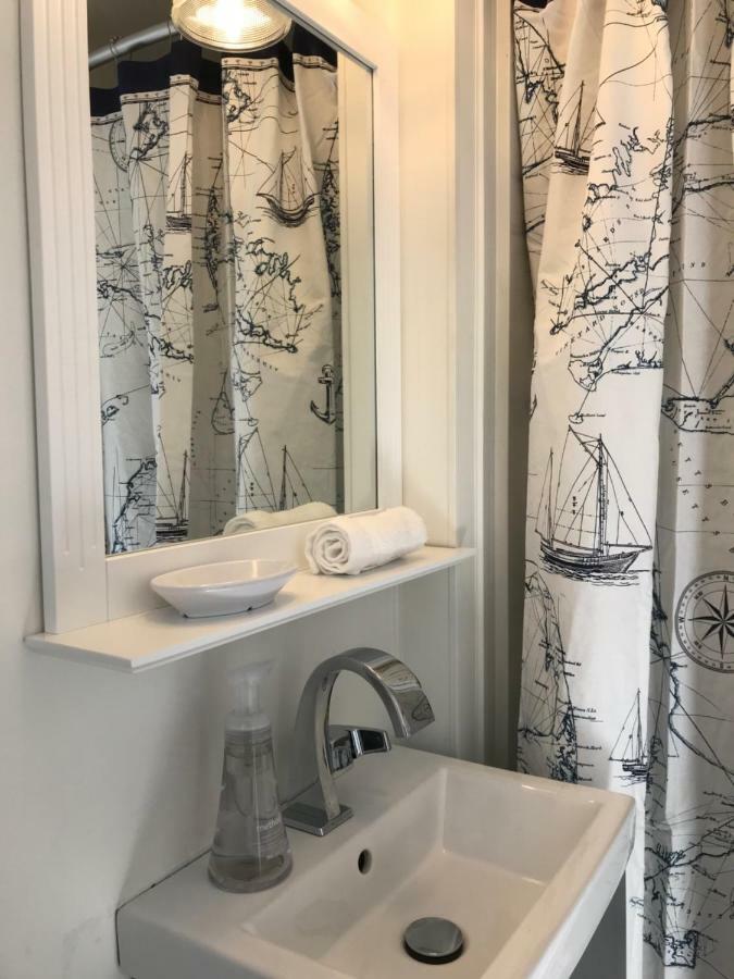 Breakwater Hotel Provincetown Bagian luar foto